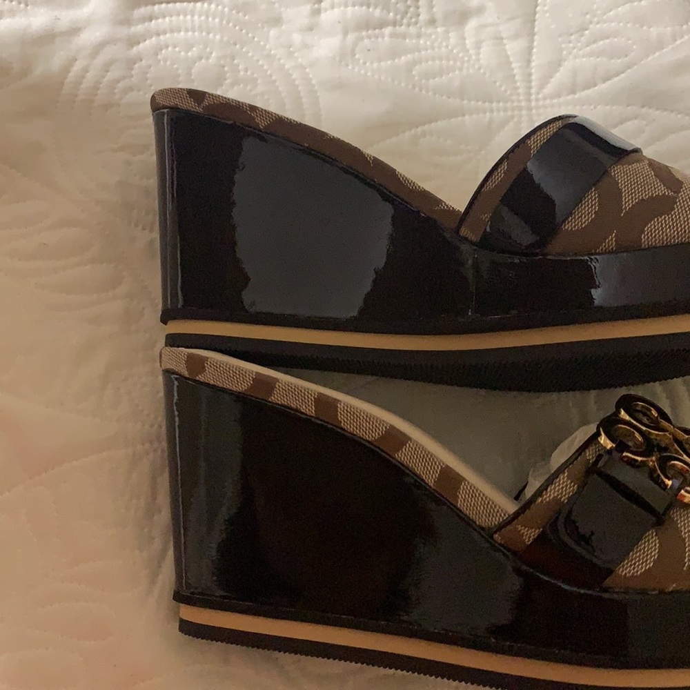 COACH SANDALS - Picture 12 of 12